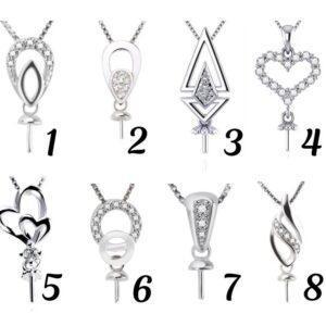 Collier Ma perle d'amour en résine de lait maternel blanc nacré sur chaîne, fond blanc