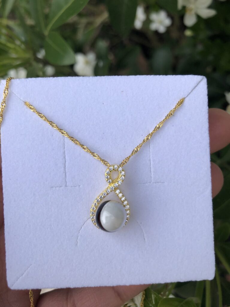 Image #1 de HANNA E.