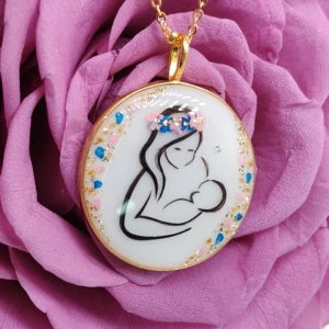 Médaillon La tétée (Collier ou Bracelet)