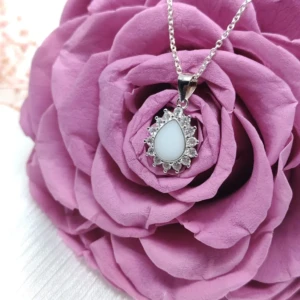 Tatiana - Collier avec ou sans lait maternel