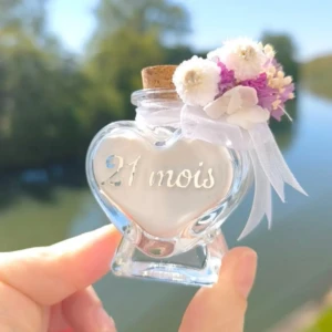 La Fiole lactée fleurie